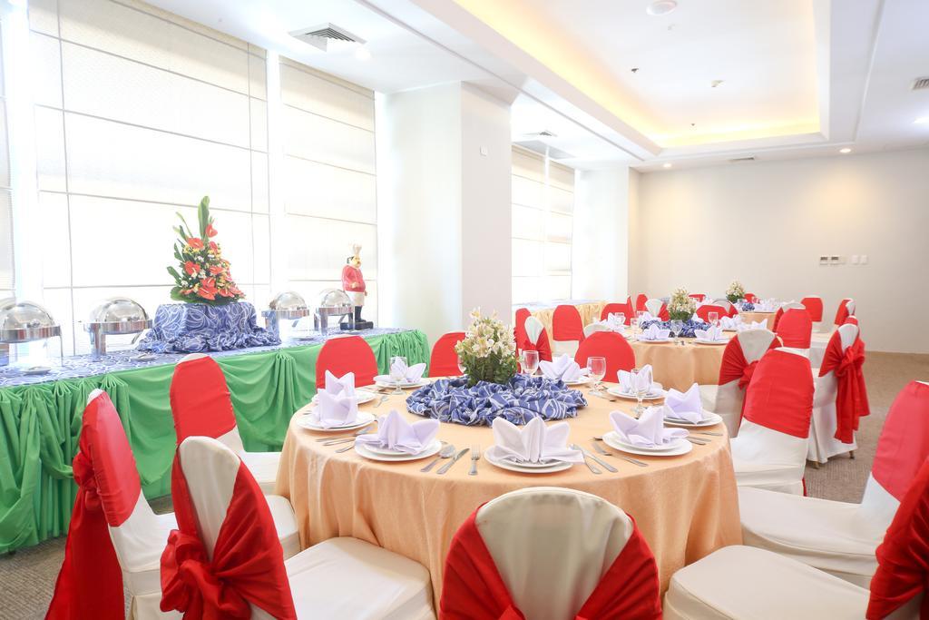 Infinity Tower Suites Makati City Exterior foto